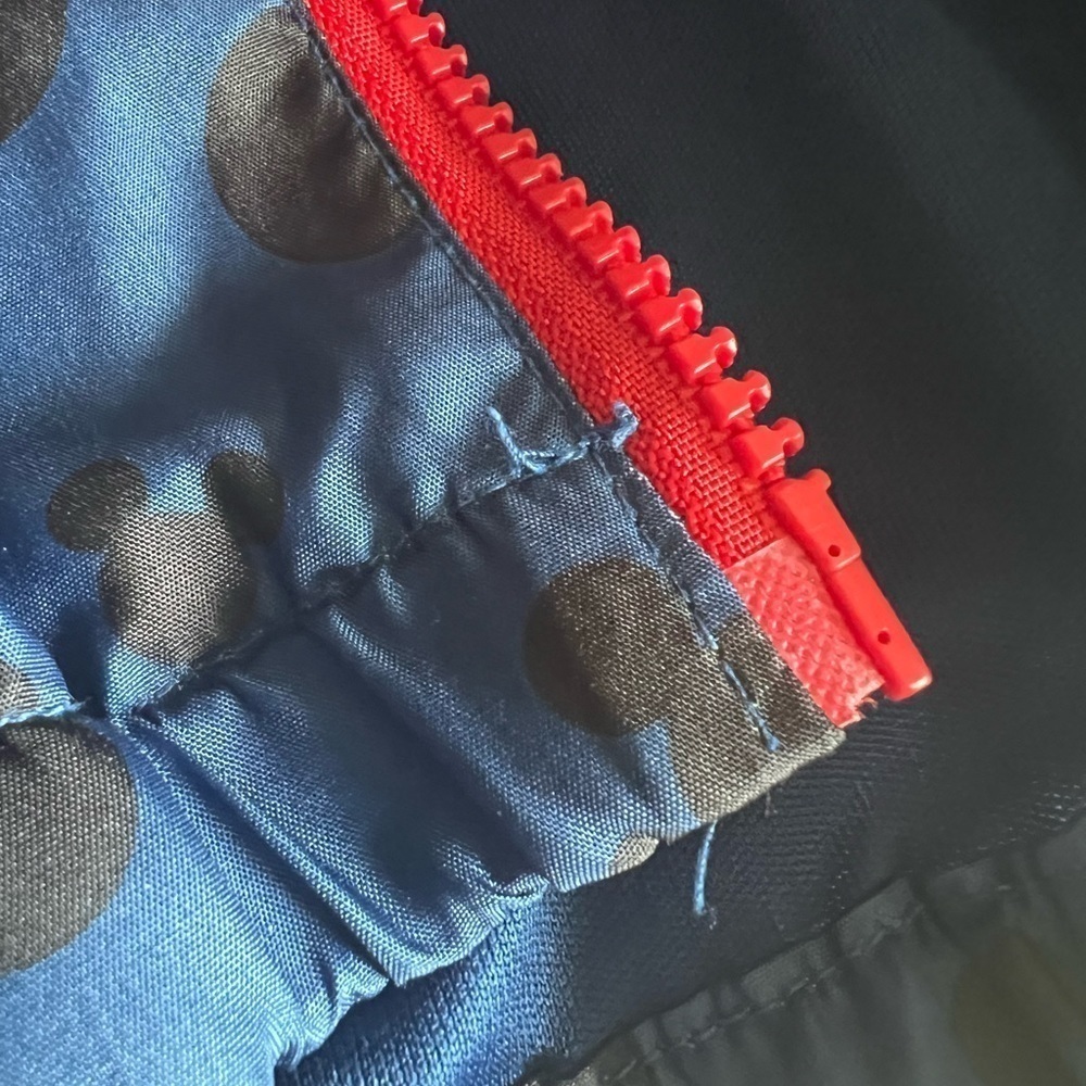 PREOWNED 18 Month blue Mickey wind breaker jacket with hood. 2T mickey shorts - Picture 7 of 10